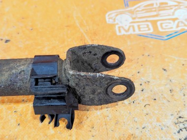 Стойка передняя MERCEDES-BENZ C-класс W205/S205/C205/A205 (2014 - 2018) — Разборка Мерседес