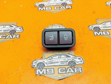 Кнопка закрытия багажника MERCEDES-BENZ C-класс W204/S204/С204 рестайлинг (2011 - 2015) &mdash; Разборка Мерседес