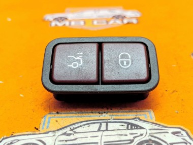 Кнопка закрытия багажника MERCEDES-BENZ C-класс W204/S204/С204 рестайлинг (2011 - 2015) &mdash; Разборка Мерседес