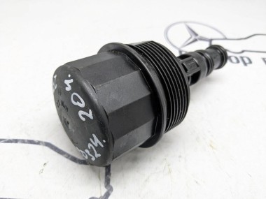 Крышка масляного фильтра MERCEDES-BENZ C-класс W204/S204 (2006 - 2011) — Разборка Мерседес