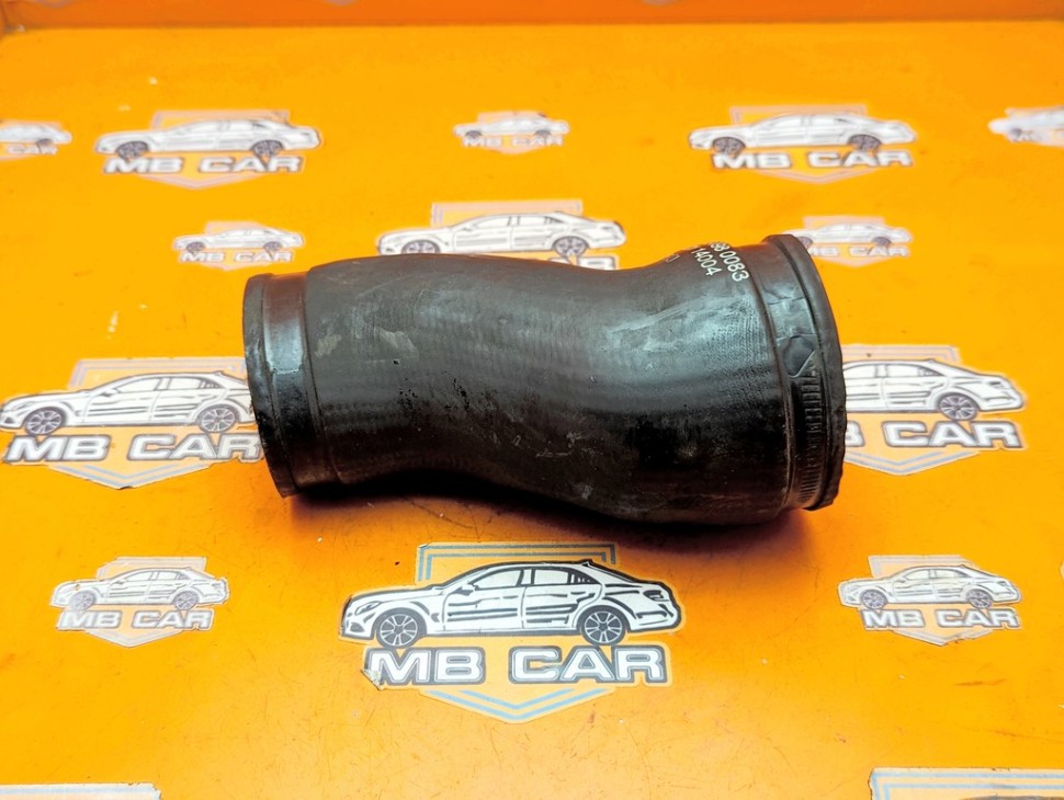 Патрубок интеркулера MERCEDES-BENZ V-класс W639 (2003 - 2014) фото 1 — Разборка Мерседес