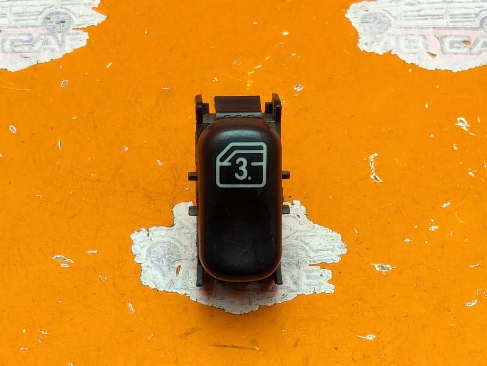 Кнопка стеклоподъемников MERCEDES-BENZ M-класс W163 рестайлинг (2001 - 2005) фото 1 &mdash; Разборка Мерседес