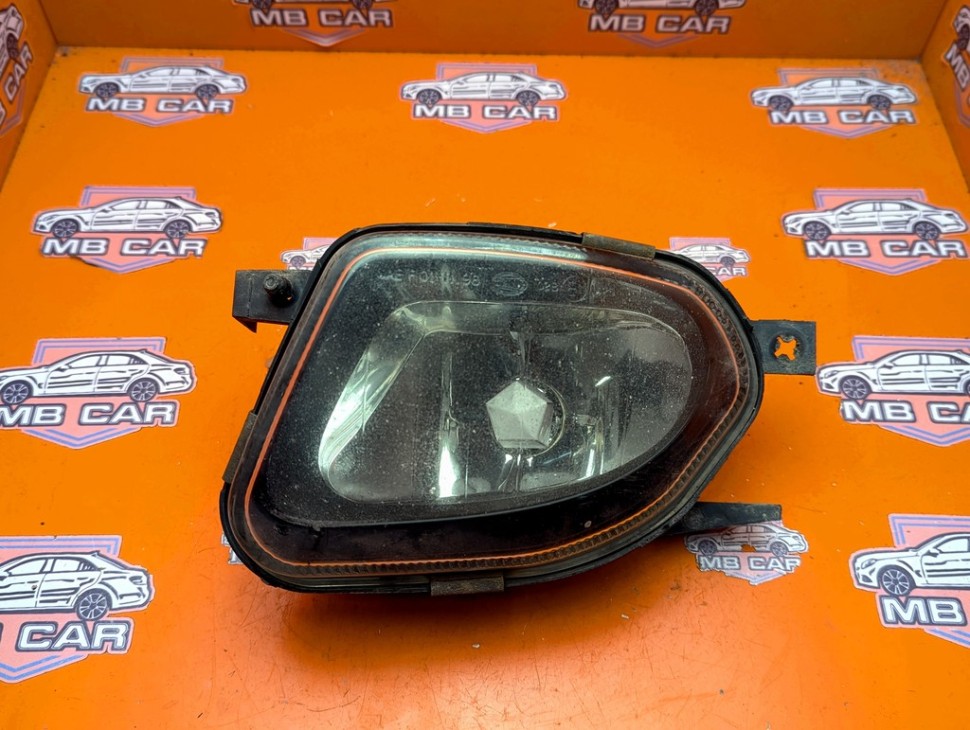 Противотуманка левая MERCEDES-BENZ E-класс W211/S211 (2002 - 2006) фото 1 — Разборка Мерседес