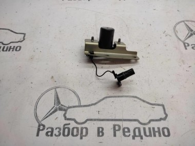 Датчик уровня масла MERCEDES-BENZ M-класс W164 (2005 - 2008) — Разборка Мерседес