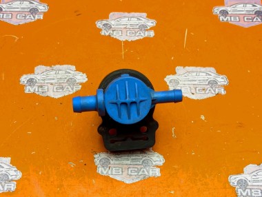 Клапан регенерации MERCEDES-BENZ C-класс W204/S204 (2006 - 2011) — Разборка Мерседес