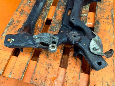 Подрамник передний MERCEDES-BENZ E-класс W211/S211 (2002 - 2006) — Разборка Мерседес