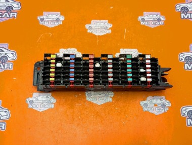 Блок предохранителей MERCEDES-BENZ C-класс W202/S202 (1993 - 1997) — Разборка Мерседес