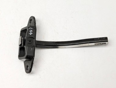 Держатель двери MERCEDES-BENZ V-класс W447 (2014 - 2025) — Разборка Мерседес