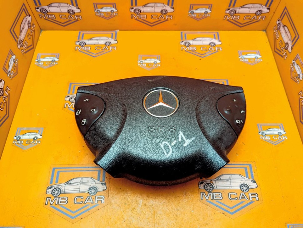 Подушка безопасности в руль MERCEDES-BENZ E-класс W211/S211 (2002 - 2006) E 320 CDI 3.2 AT (204 л.с.) фото 1 &mdash; Разборка Мерседес