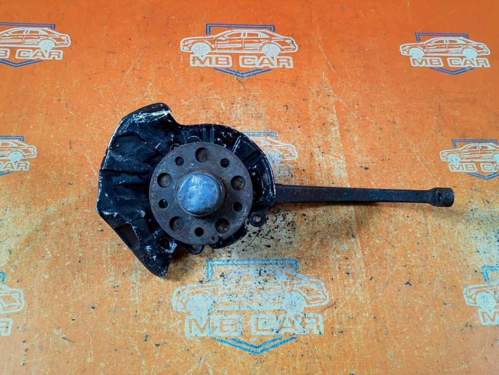 Кулак поворотный передний левый MERCEDES-BENZ S-класс W220 (1998 - 2005) фото 1 — Разборка Мерседес