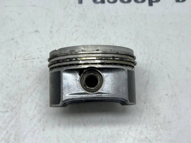 Поршень бензин MERCEDES-BENZ E-класс W211/S211 (2002 - 2006) — Разборка Мерседес