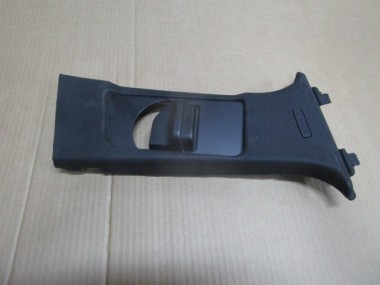 Накладка средней стойки MERCEDES-BENZ C-класс W204/S204 (2006 - 2011) — Разборка Мерседес