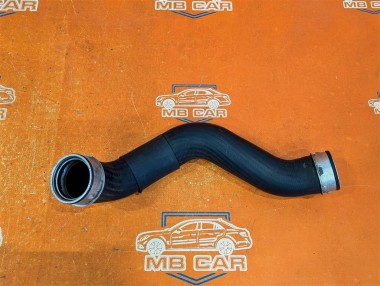 Патрубок интеркулера MERCEDES-BENZ E-класс W211/S211 (2002 - 2006) — Разборка Мерседес