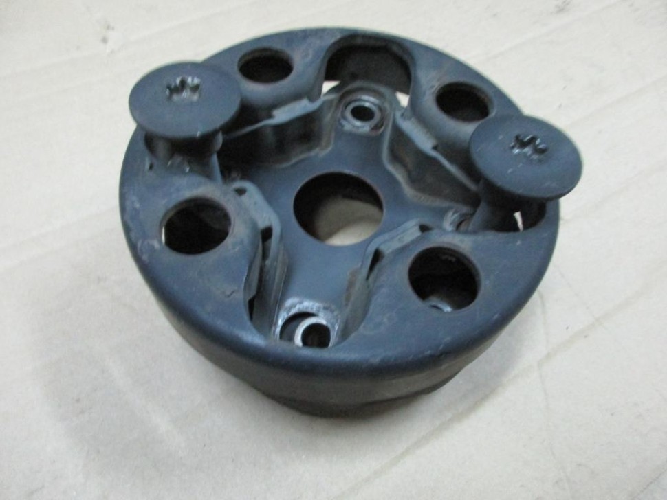 Муфта кардана MERCEDES-BENZ C-класс AMG W204/S204/С204 рестайлинг (2011 - 2015) фото 1 — Разборка Мерседес