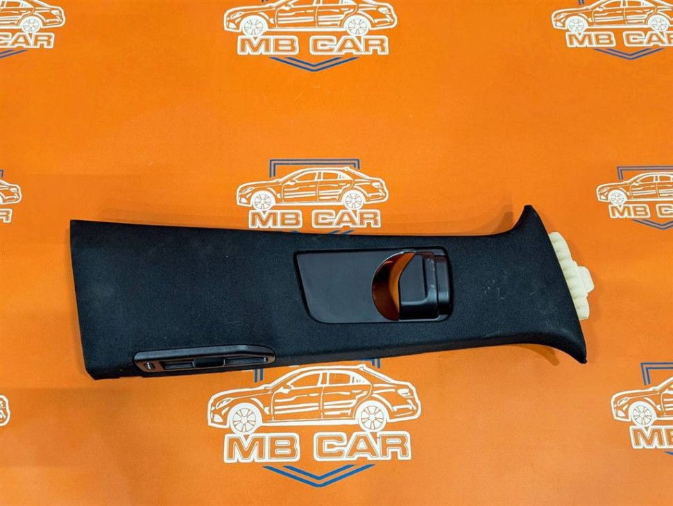 Накладка средней стойки MERCEDES-BENZ GLE-класс AMG W166 (2015 - 2019) фото 1 — Разборка Мерседес