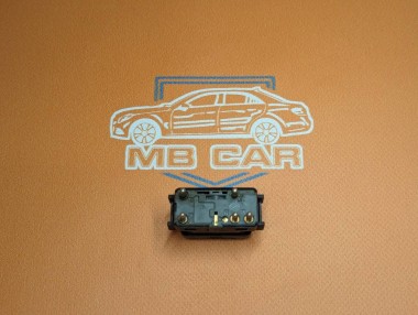 Кнопка стеклоподъемников MERCEDES-BENZ W124 W124/S124/C124/A124 (1984 - 1993) — Разборка Мерседес