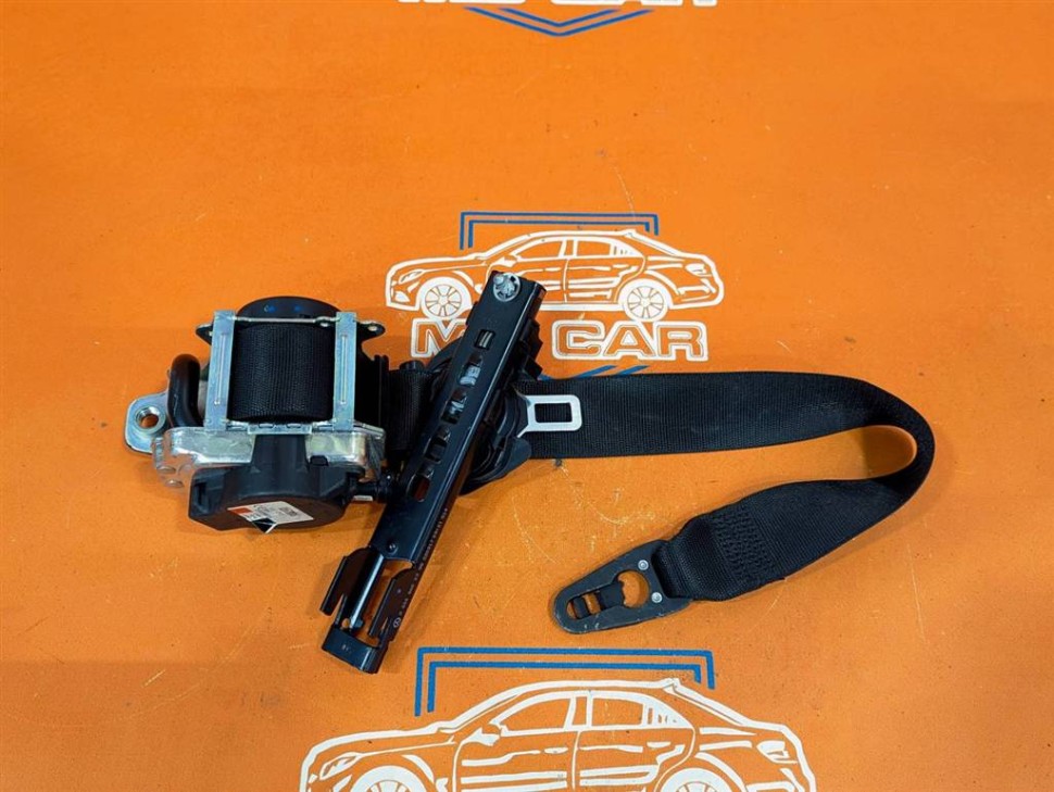 Ремень безопасности передний левый MERCEDES-BENZ C-класс AMG W205/S205/C205/A205 (2014 - 2018) фото 1 — Разборка Мерседес