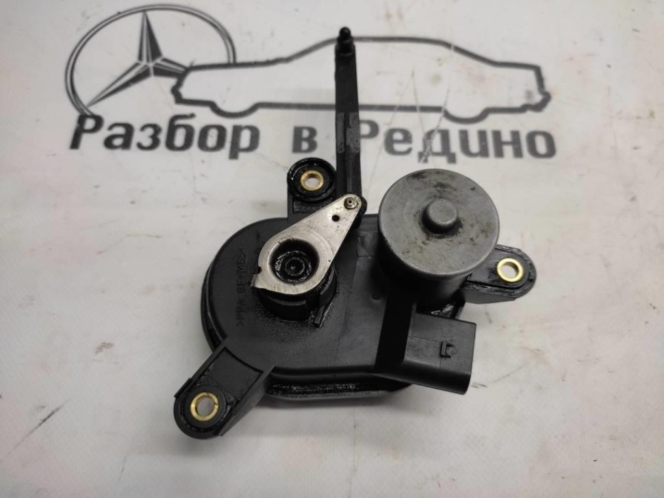 Сервопривод заслонок MERCEDES-BENZ C-класс W203/S203/CL203 (2000 - 2004) фото 1 — Разборка Мерседес