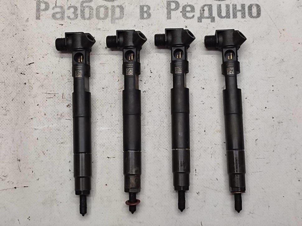 Форсунка ДИЗЕЛЬ MERCEDES-BENZ C-класс W205/S205/C205/A205 (2014 - 2018) фото 1 — Разборка Мерседес