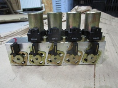 Клапан MERCEDES-BENZ SL-класс R129 рестайлинг (1995 - 1998) — Разборка Мерседес