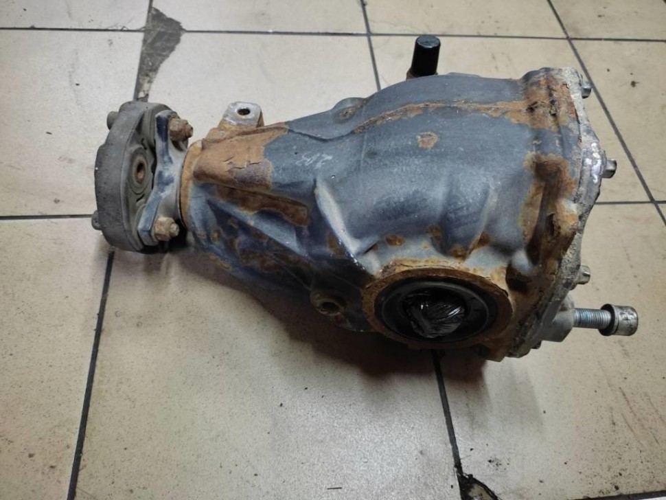 Редуктор задний MERCEDES-BENZ C-класс W203/S203/CL203 рестайлинг (2004 - 2008) фото 1 — Разборка Мерседес