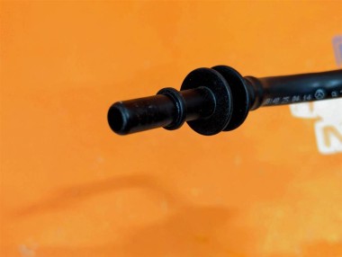 Трубка вентиляции картерных газов MERCEDES-BENZ C-класс W205/S205/C205/A205 (2014 - 2018) — Разборка Мерседес