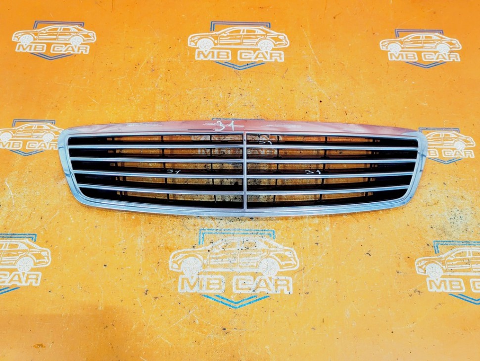 Решетка радиатора MERCEDES-BENZ S-класс W220 (1998 - 2005) фото 1 — Разборка Мерседес