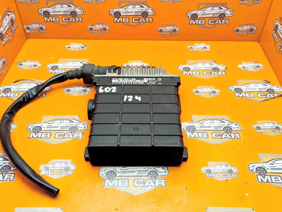 Блок управления двигателем MERCEDES-BENZ E-класс W124/S124/C124/A124 (1984 - 1997) фото 1 — Разборка Мерседес