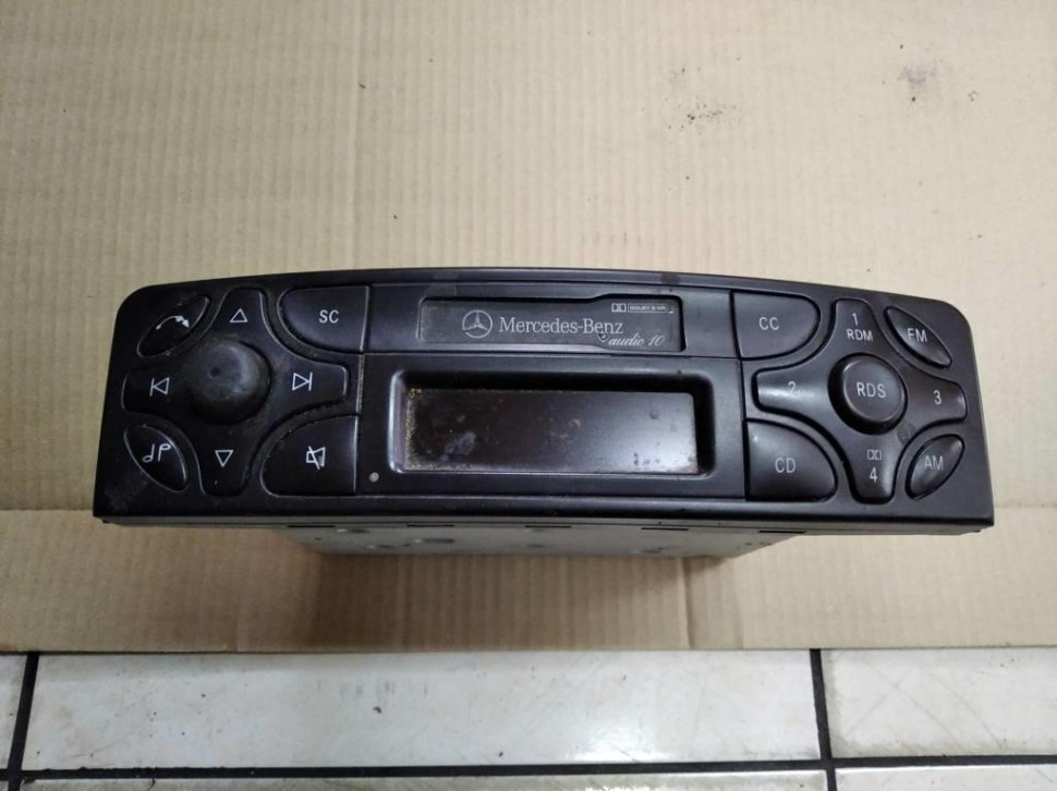 Магнитола MERCEDES-BENZ C-класс W203/S203/CL203 (2000 - 2004) фото 1 — Разборка Мерседес