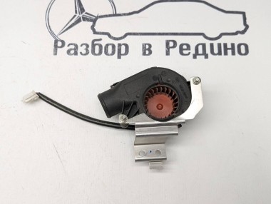 Моторчик охлаждения ЭБУ MERCEDES-BENZ S-класс W221 (2005 - 2009) — Разборка Мерседес