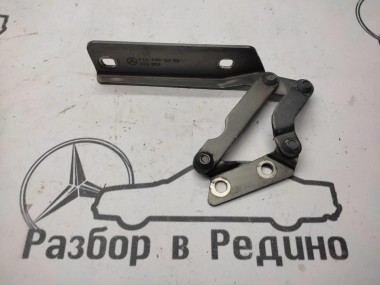 Петля капота MERCEDES-BENZ VANEO W414 (2001 - 2005) — Разборка Мерседес