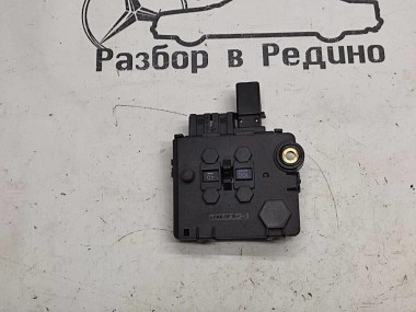 Блок предохранителей MERCEDES-BENZ S-класс W220 (1998 - 2005) — Разборка Мерседес