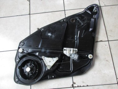 Стеклоподъемник задний правый MERCEDES-BENZ M-класс W164 (2005 - 2008) — Разборка Мерседес