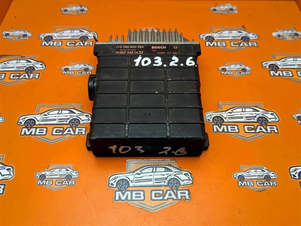 Блок управления двигателем MERCEDES-BENZ W124 W124/S124/C124/A124 (1984 - 1993) фото 1 — Разборка Мерседес