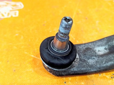 Рычаг передний нижний левый MERCEDES-BENZ A-класс W176 рестайлинг (2015 - 2018) — Разборка Мерседес