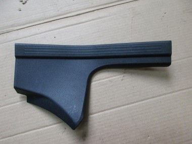 Накладка порога внутренняя MERCEDES-BENZ CLS-класс C218/X218 (2010 - 2014) — Разборка Мерседес