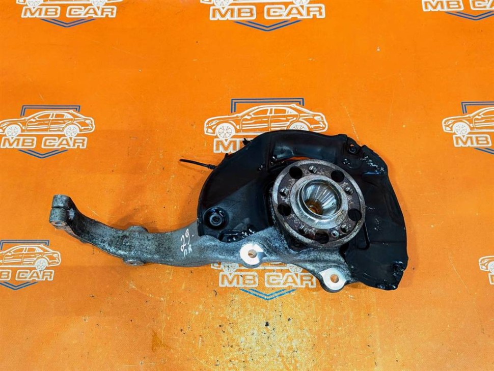 Кулак поворотный передний правый MERCEDES-BENZ S-класс W222/C217/A217 (2013 - 2017) фото 1 — Разборка Мерседес