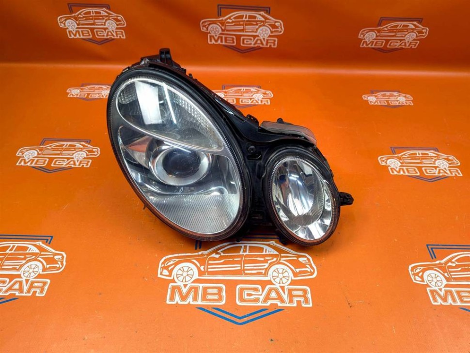 Фара правая MERCEDES-BENZ E-класс W211/S211 (2002 - 2006) фото 1 — Разборка Мерседес