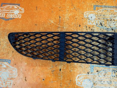 Решетка в бампер MERCEDES-BENZ E-класс W211/S211 (2002 - 2006) — Разборка Мерседес