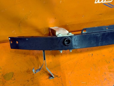 Усилитель переднего бампера MERCEDES-BENZ C-класс W204/S204 (2006 - 2011) — Разборка Мерседес