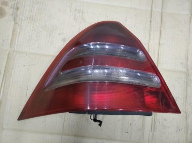Фонарь задний левый MERCEDES-BENZ C-класс W203/S203/CL203 (2000 - 2004) — Разборка Мерседес