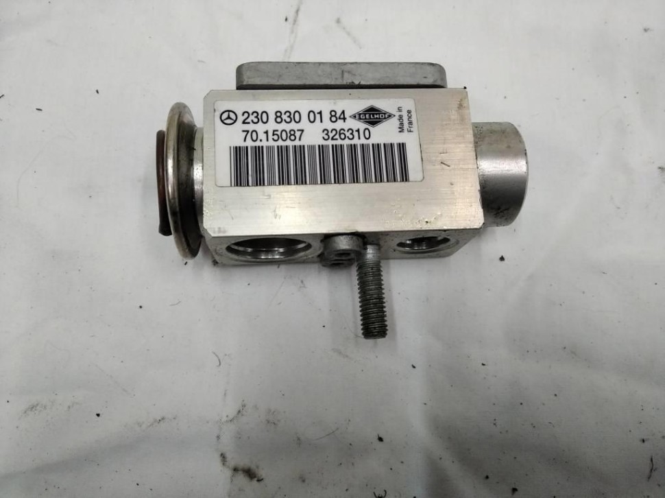 Клапан расширительный MERCEDES-BENZ E-класс W212/S212/C207/A207 (2009 - 2013) фото 1 — Разборка Мерседес