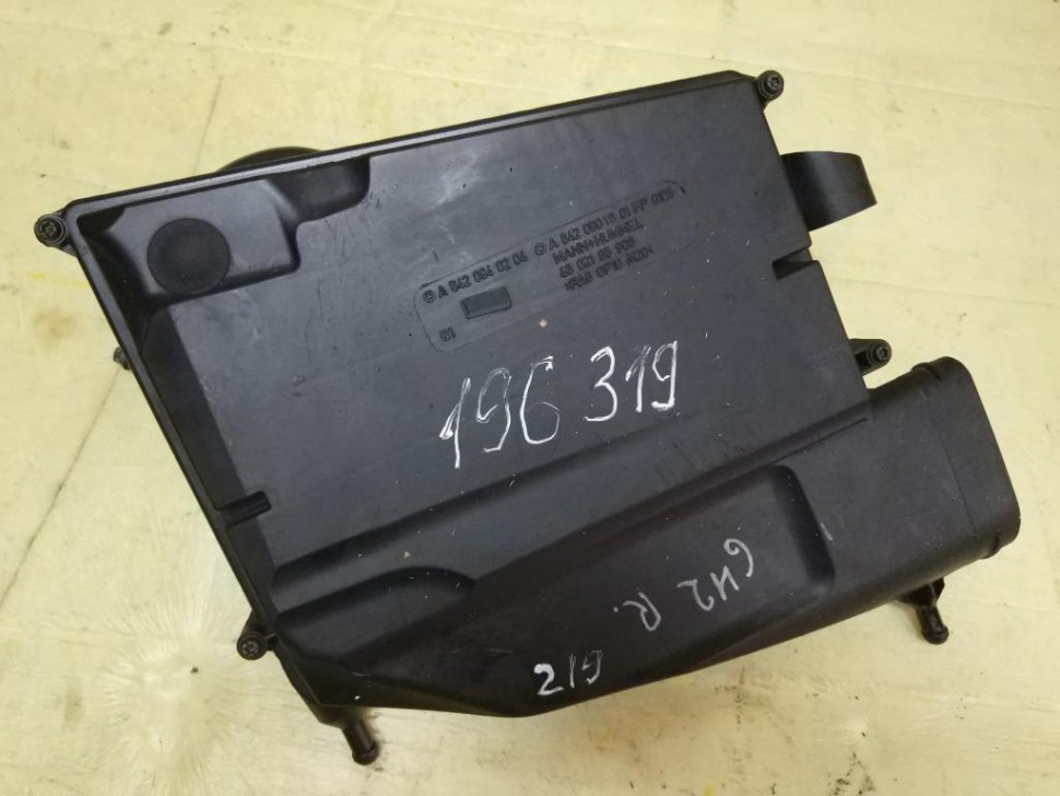 Корпус воздушного фильтра MERCEDES-BENZ CLS-класс C219 (2004 - 2008) фото 1 — Разборка Мерседес