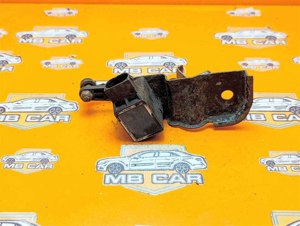 Датчик уровня пола MERCEDES-BENZ S-класс W221 (2005 - 2009) фото 1 — Разборка Мерседес