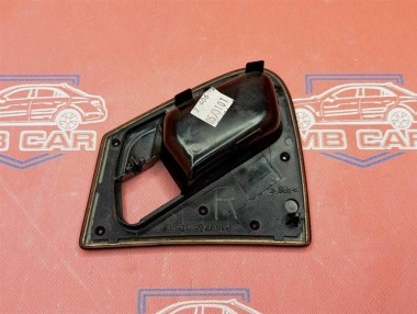 Накладка ручки двери MERCEDES-BENZ M-класс W163 (1997 - 2001) — Разборка Мерседес