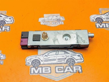 Усилитель антенны MERCEDES-BENZ C-класс W204/S204 (2006 - 2011) — Разборка Мерседес