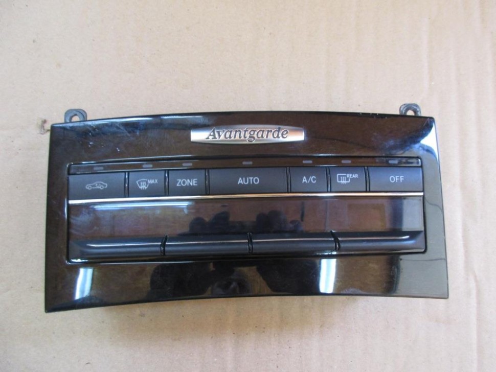 Панель управления климатом MERCEDES-BENZ E-класс W212/S212/C207/A207 (2009 - 2013) фото 1 — Разборка Мерседес