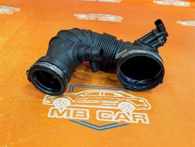 Патрубок воздушный MERCEDES-BENZ C-класс W204/S204 (2006 - 2011) — Разборка Мерседес