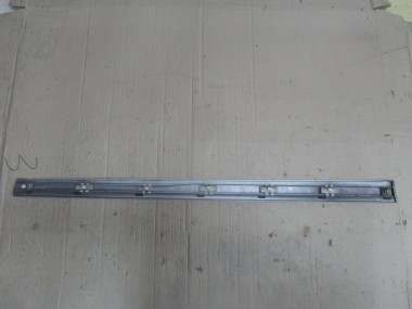 Молдинг двери MERCEDES-BENZ C-класс W203/S203/CL203 (2000 - 2004) — Разборка Мерседес