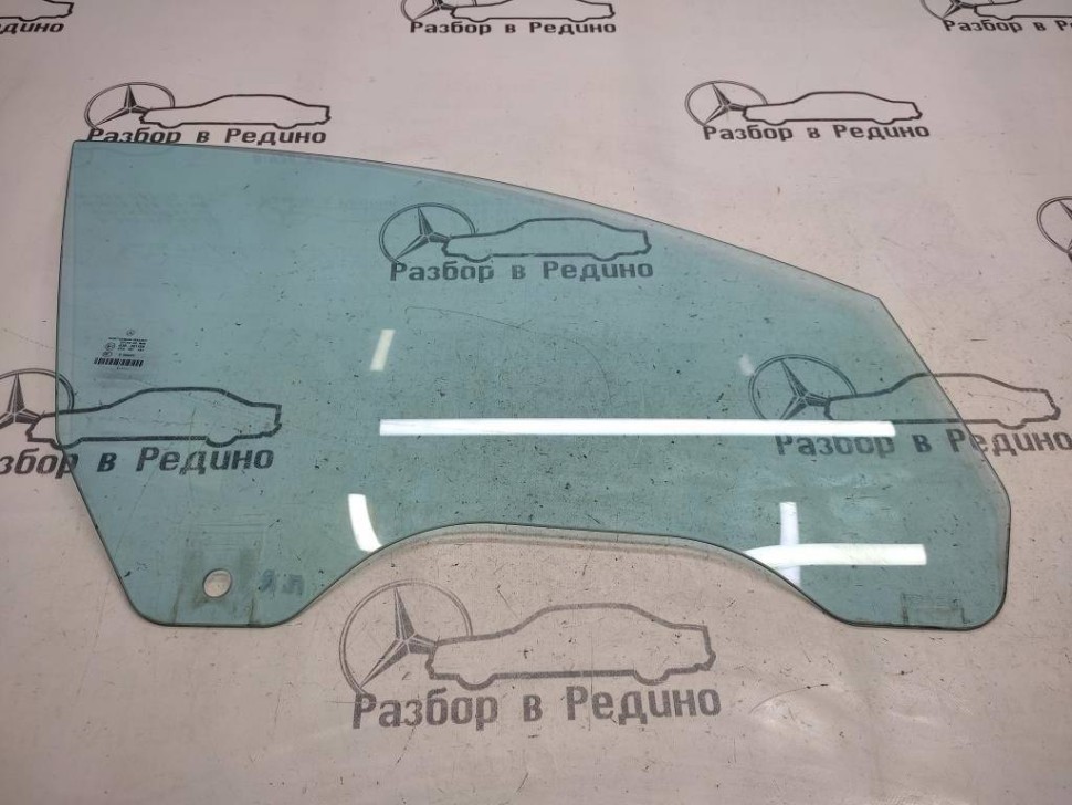 Стекло переднее правое MERCEDES-BENZ CLS-класс C219 (2004 - 2008) фото 1 — Разборка Мерседес
